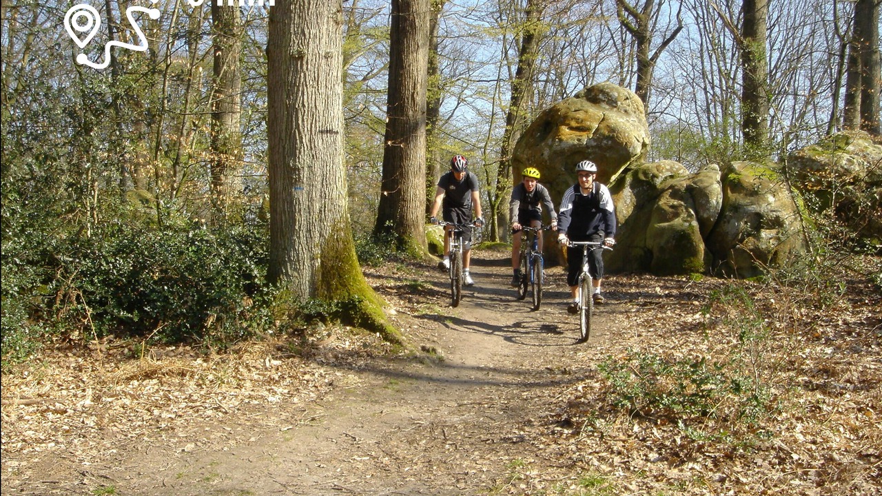 Photo of Others in Samois-sur-Seine