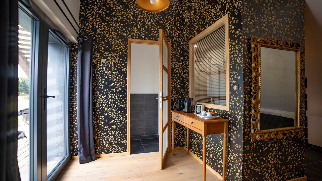 Photo of Outdoor in Change