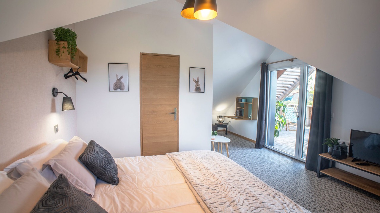 Photo of Outdoor in Change