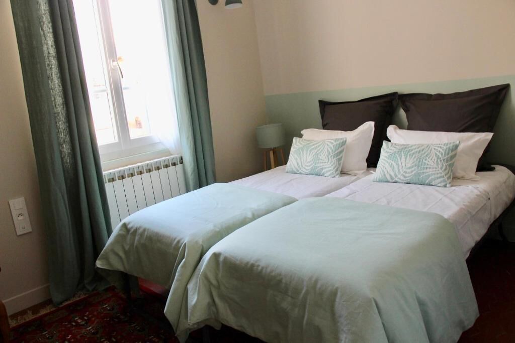 Photo of Bedroom in Toulon