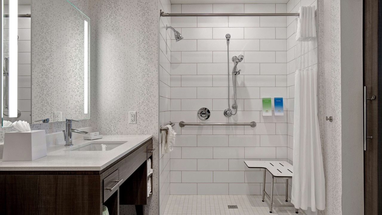 Photo of Bathroom in Lewisville