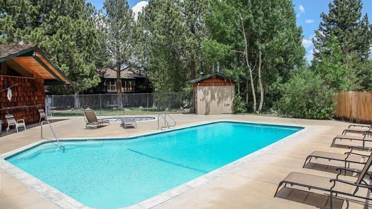 Photo of Outdoor in Mammoth Lakes