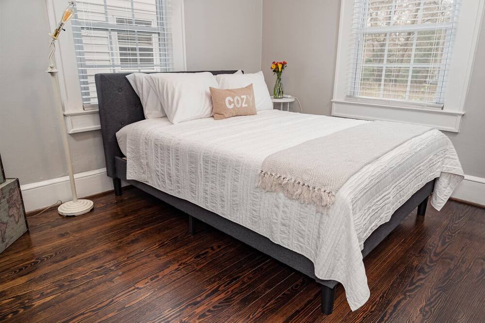 Photo of Bedroom in Sans Souci
