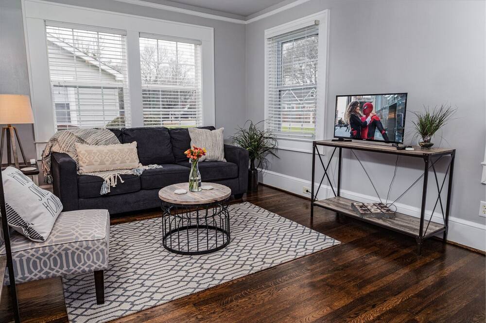 Photo of Livingroom in Sans Souci