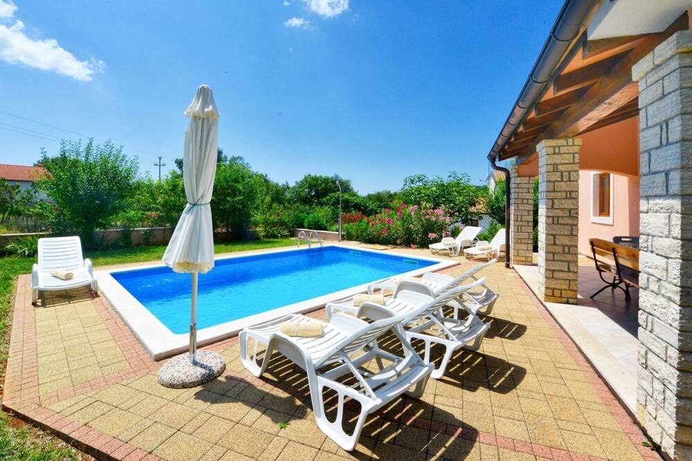 Photo of Outdoor in Mofardini