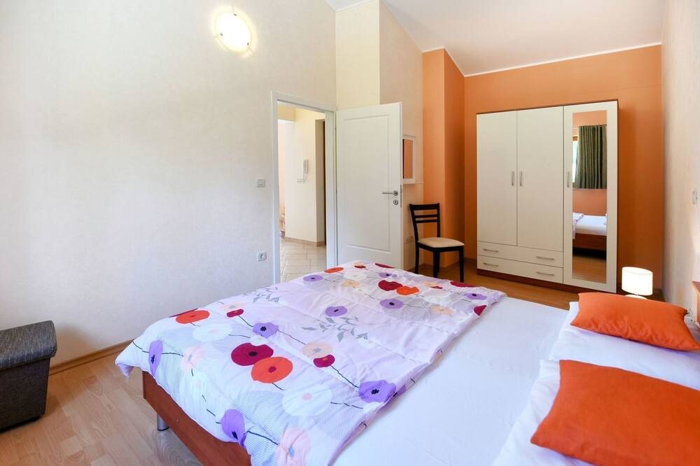 Photo of Bedroom in Mofardini