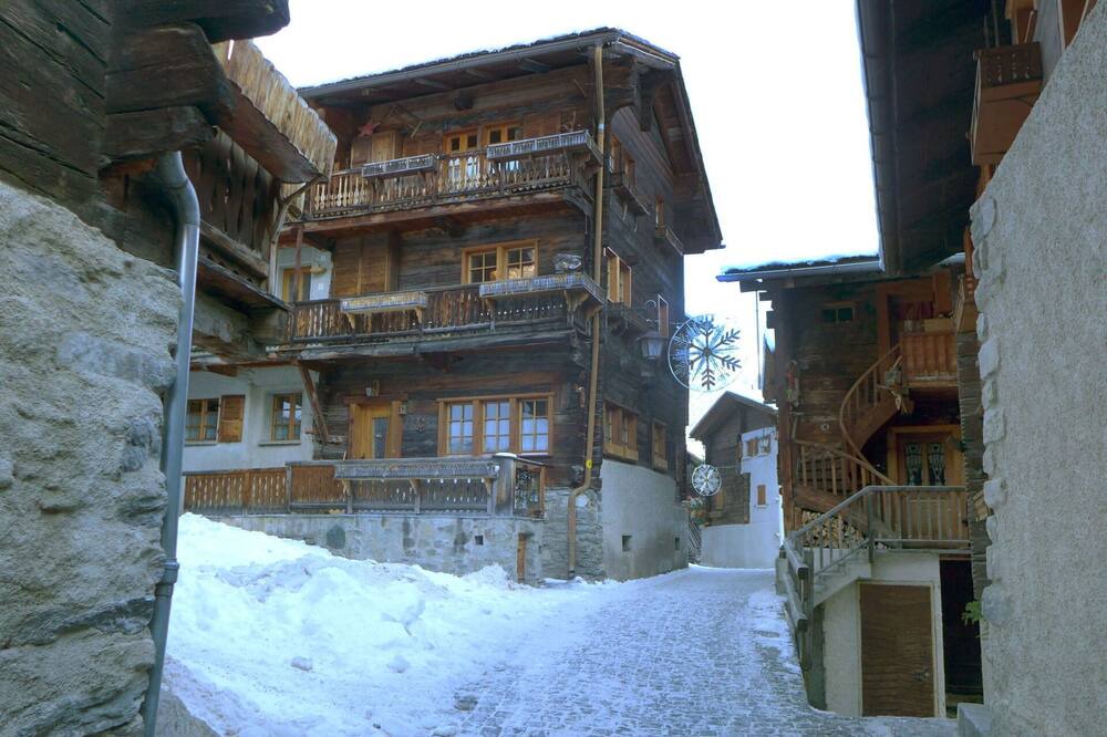 Photo of Outdoor in Grimentz