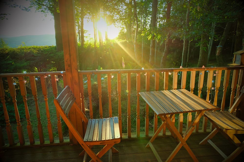 Photo of Patio Balcony in Saint John's Town of Dalry