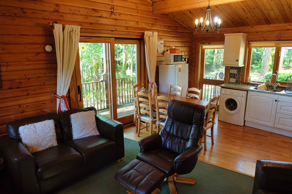 Photo of Livingroom in Saint John's Town of Dalry