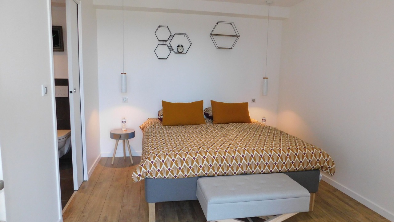 Photo of Bathroom in Chateauneuf-de-Galaure