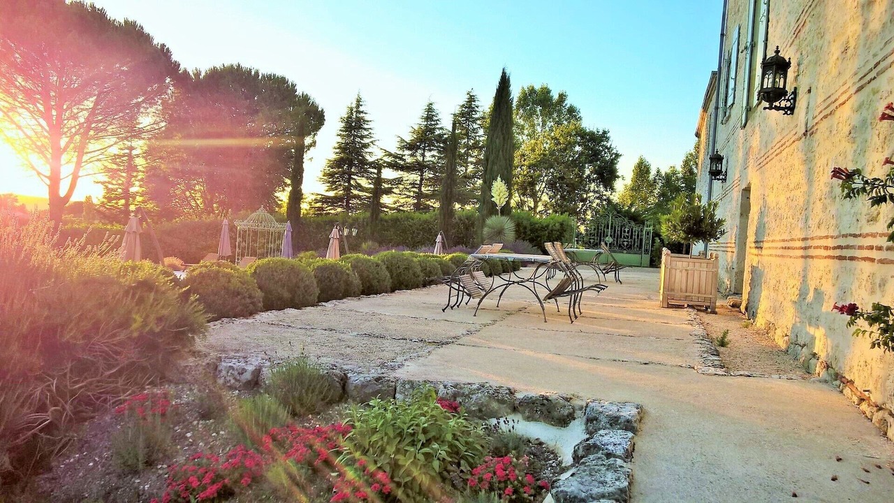 Photo of Outdoor in Sainte-Livrade-sur-Lot