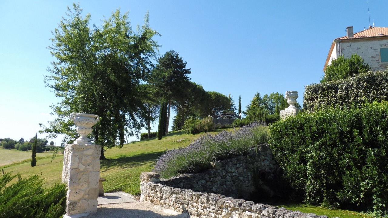 Photo of Outdoor in Sainte-Livrade-sur-Lot
