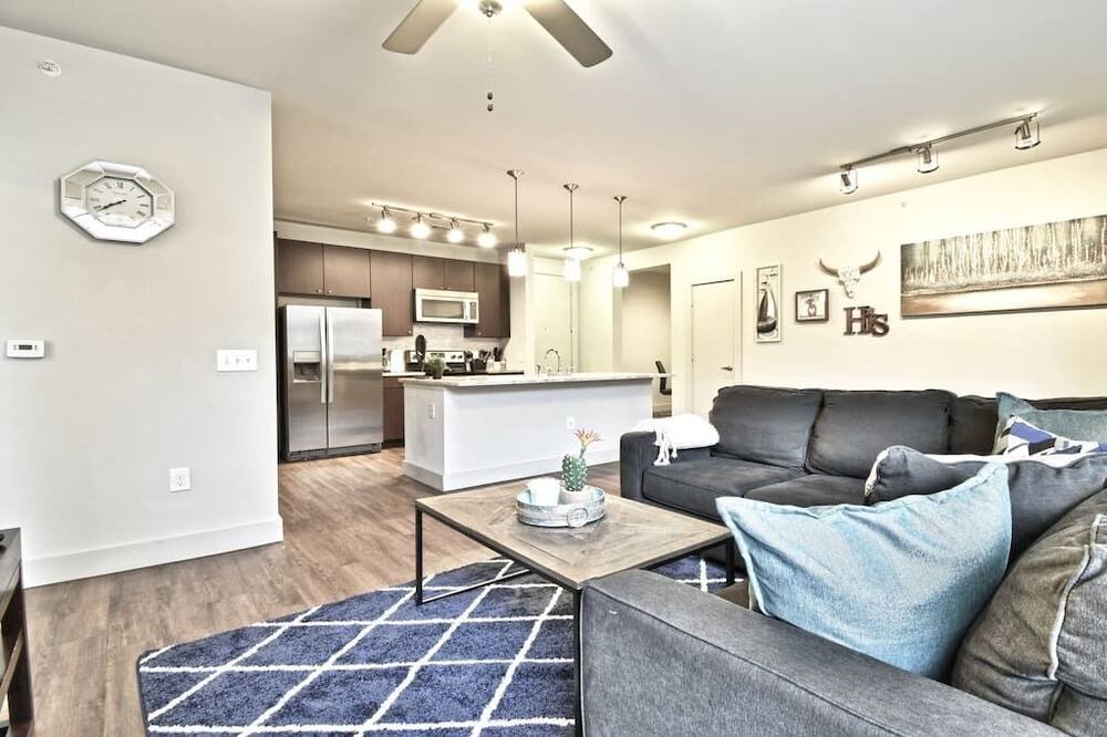 Photo of Others in Knox - Henderson