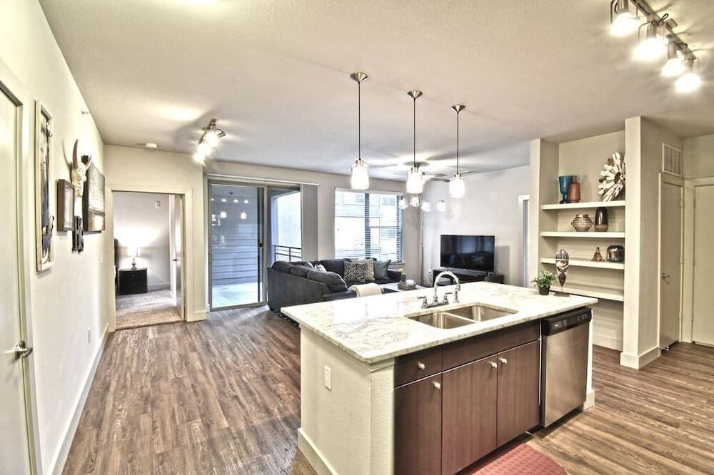 Photo of Others in Knox - Henderson