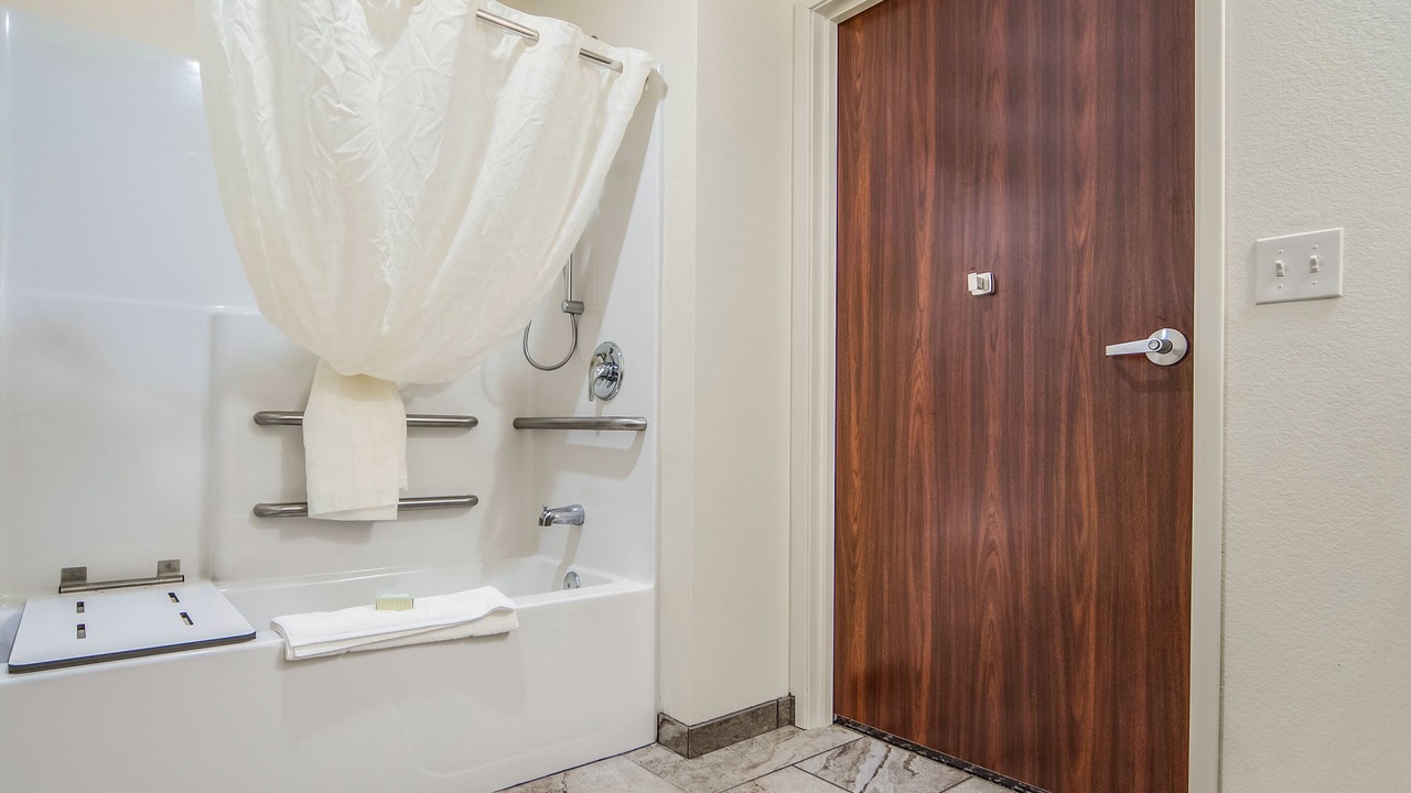 Photo of Bathroom in Cozad