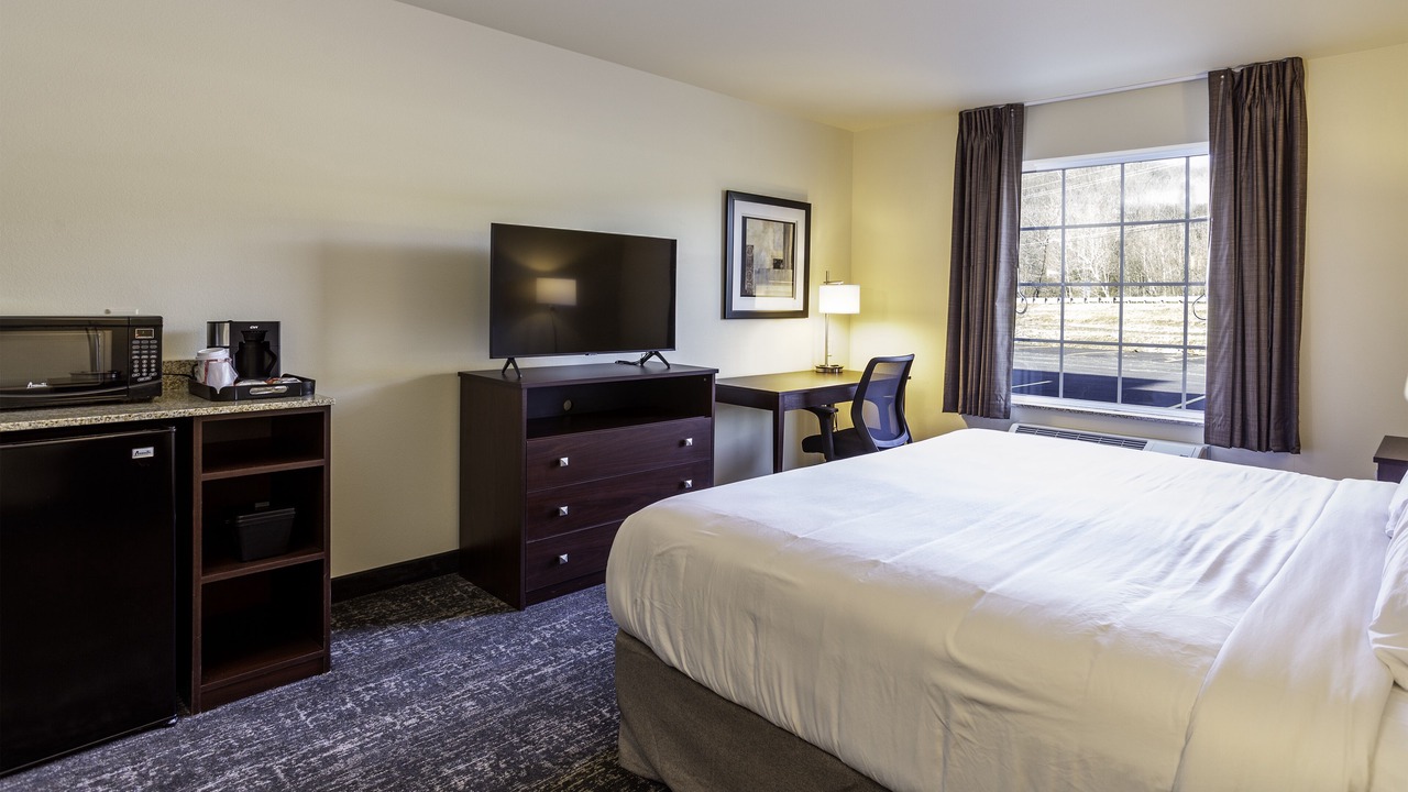 Photo of Bedroom in Brookville