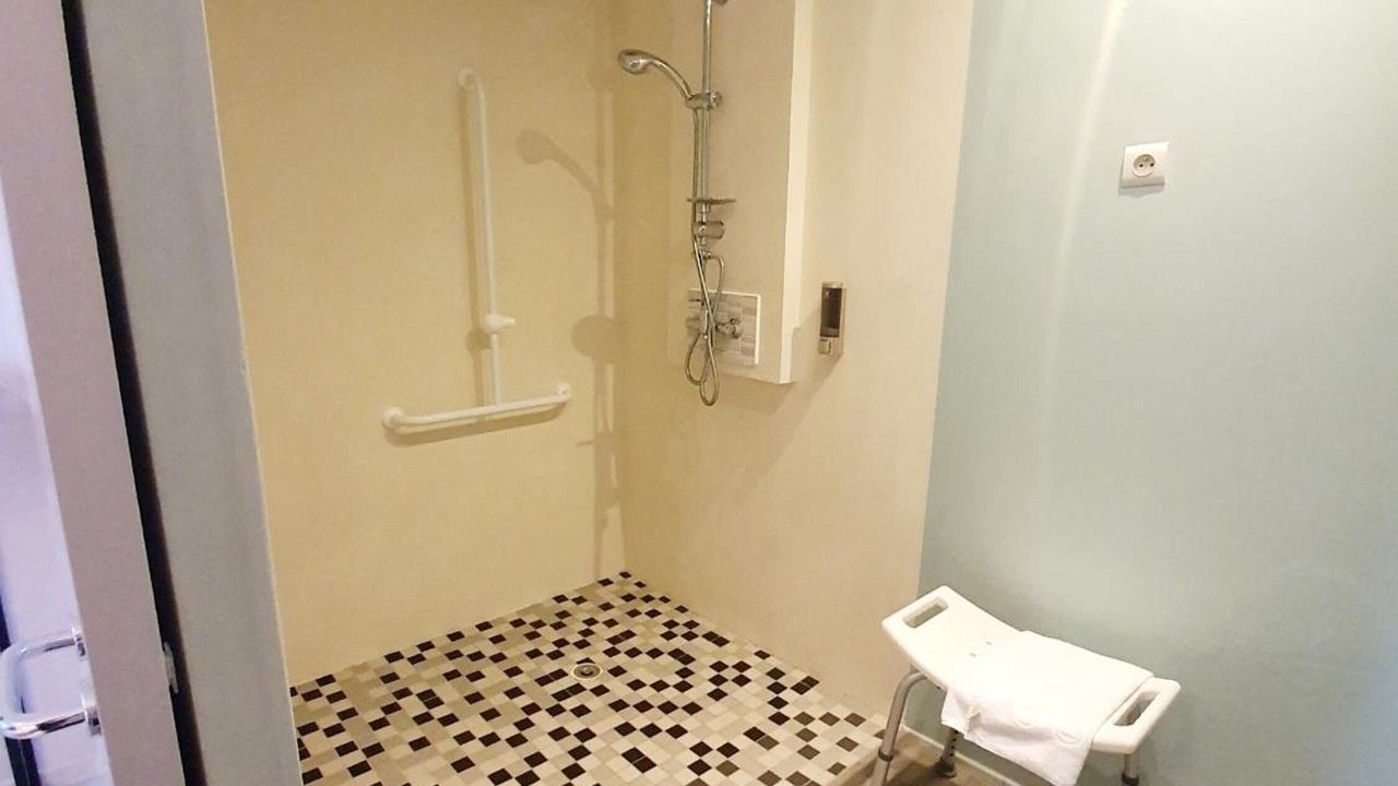 Photo of Others in Oeting