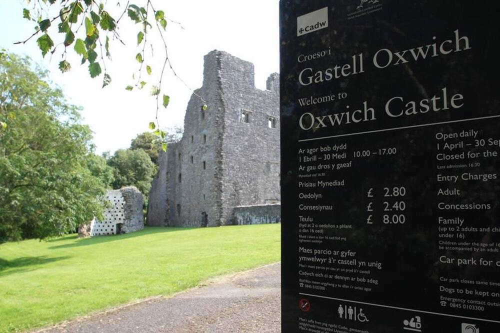 Photo of Others in Crynant