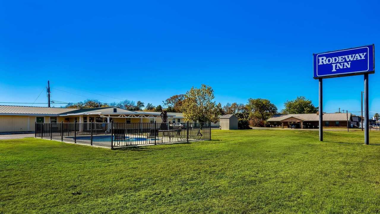 Photo of Outdoor in Kingsland