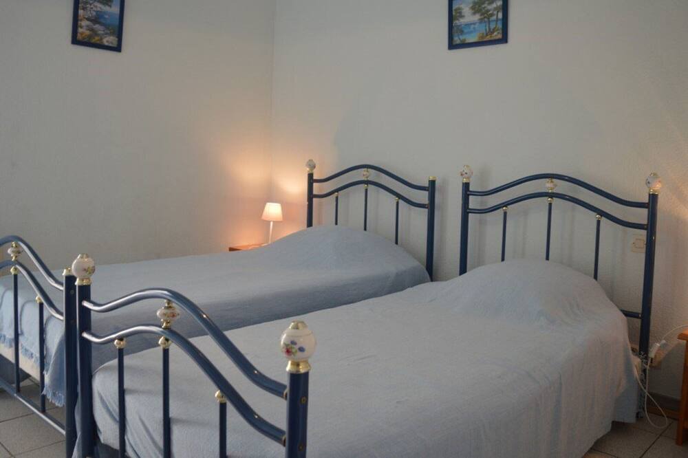Photo of Bedroom in Saint-Cyprien Plage
