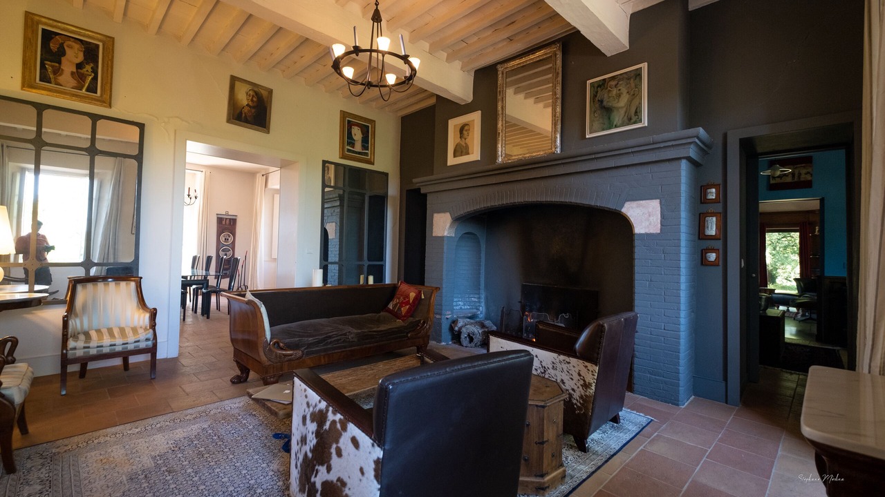 Photo of Livingroom in Castelnau-de-Montmiral