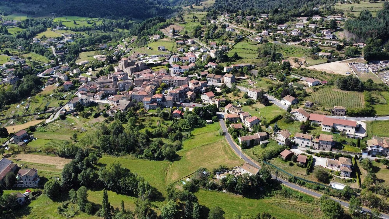 Photo of Outdoor in Desaignes