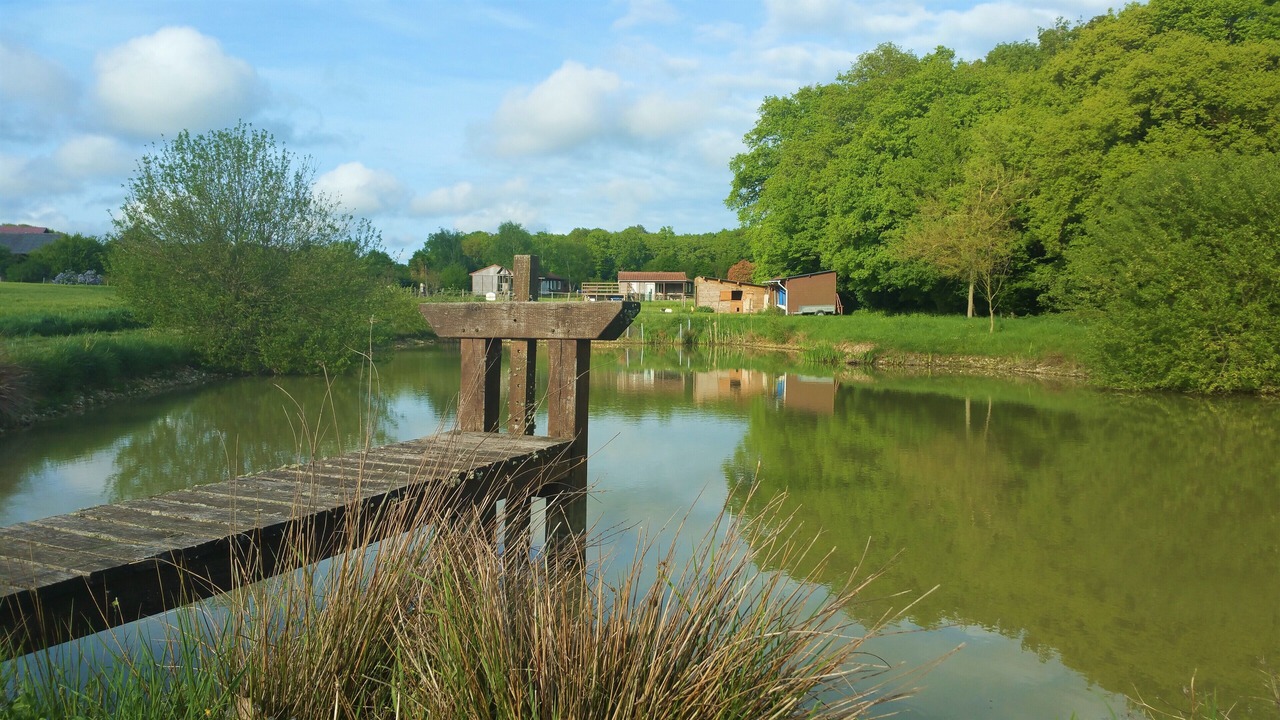 Photo of Outdoor in Autry-le-Chatel