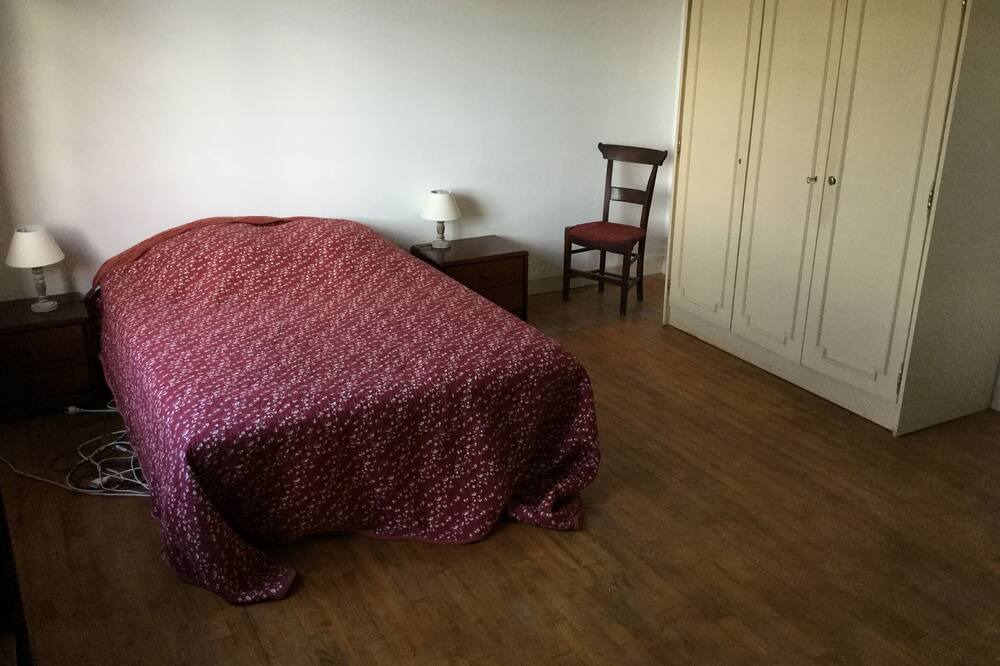 Photo of Bedroom in Taurignan-Castet