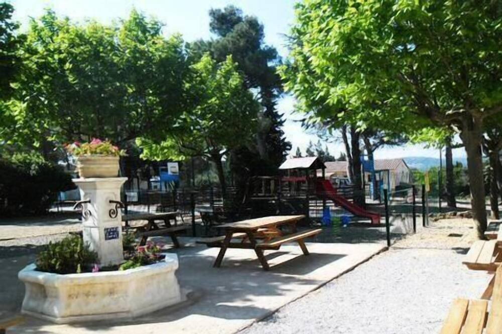Photo of Outdoor in Fabrezan