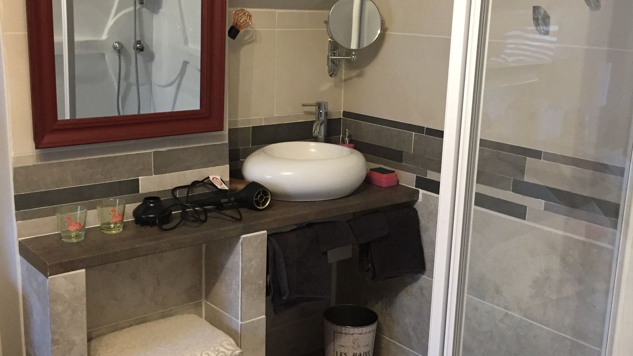 Photo of Bathroom in Saint-Maurice-le-Vieil