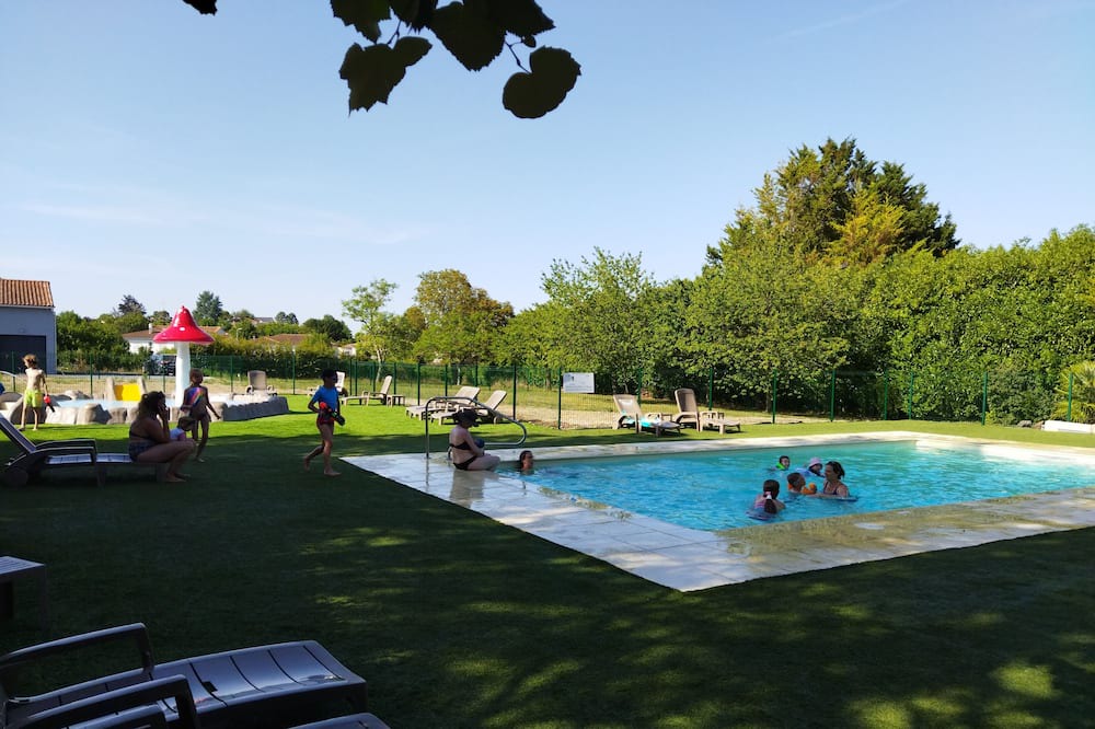 Photo of Outdoor in Tonnay-Boutonne