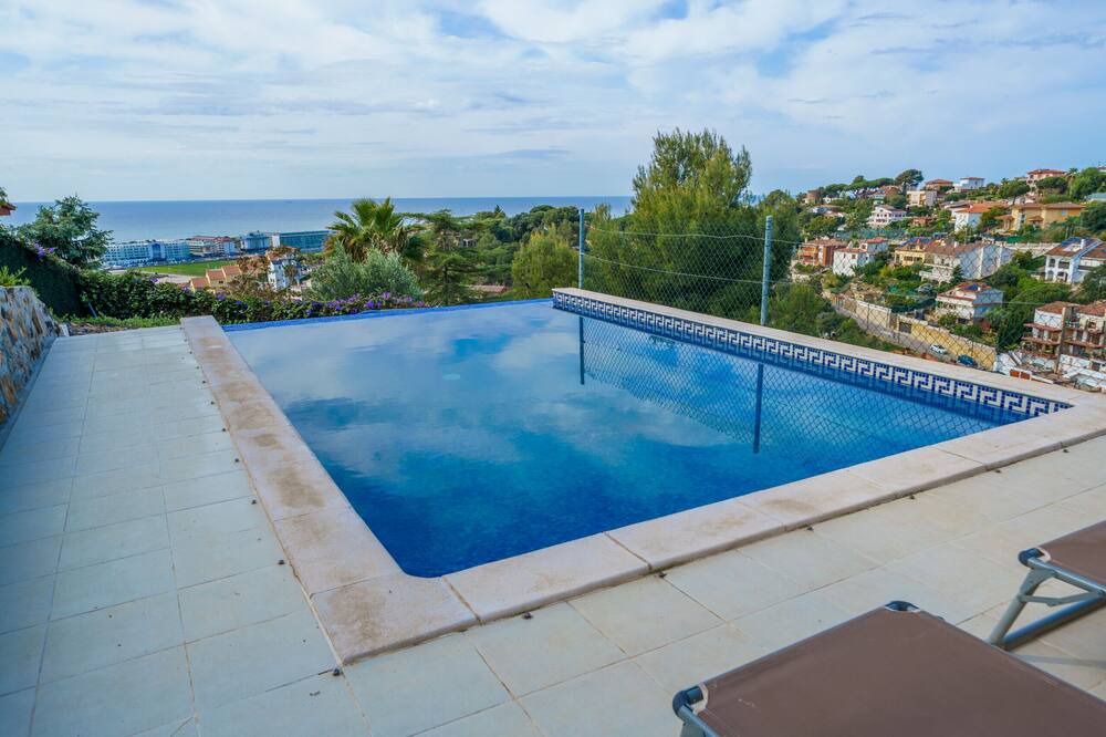 Photo of Outdoor in Santa Susanna