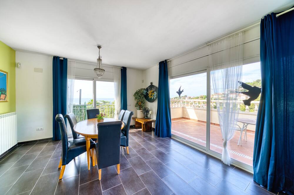 Photo of Livingroom in Santa Susanna