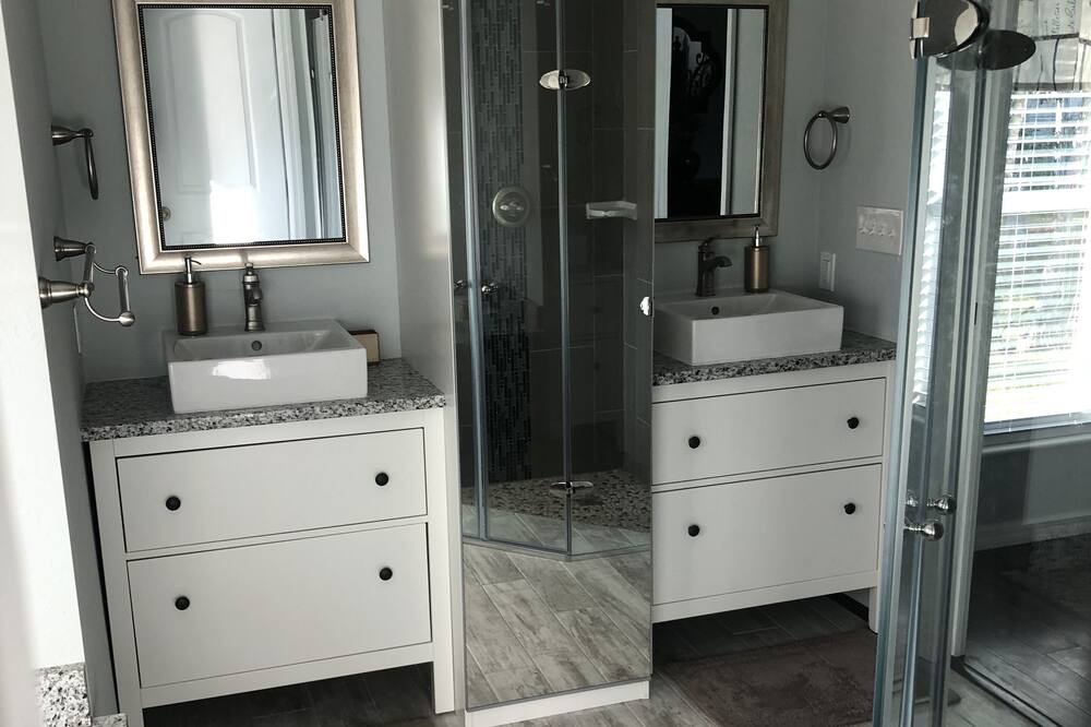 Photo of Bathroom in Rural Estates