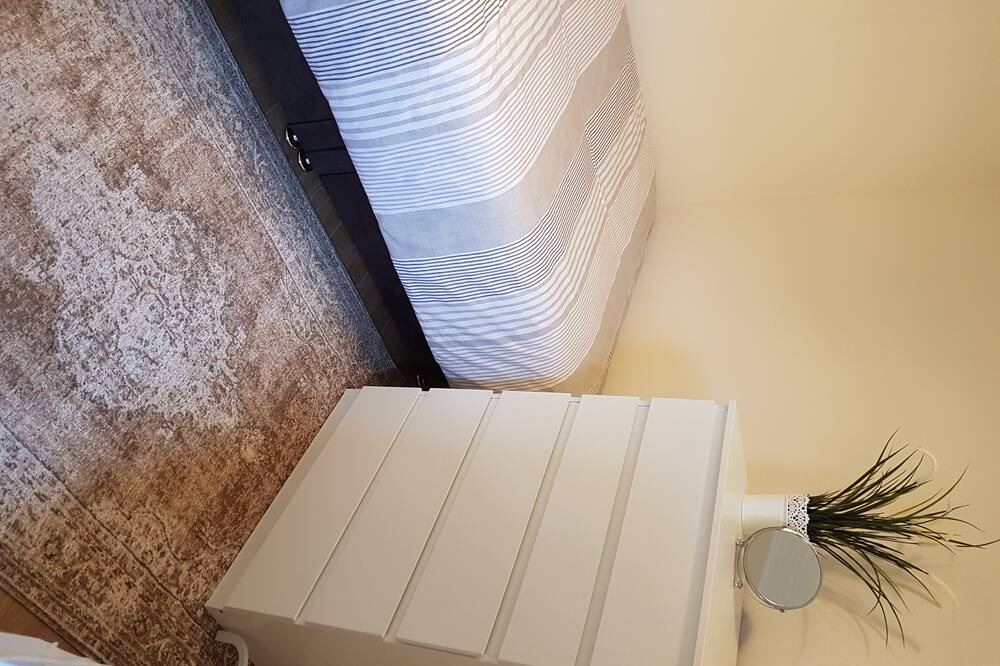 Photo of Others in Leith