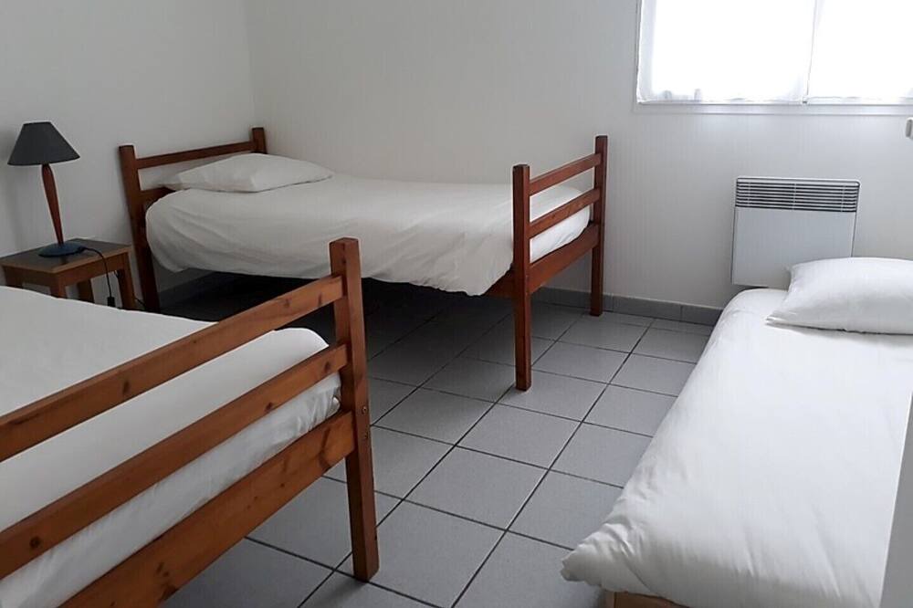 Photo of Bedroom in Tonnay-Boutonne