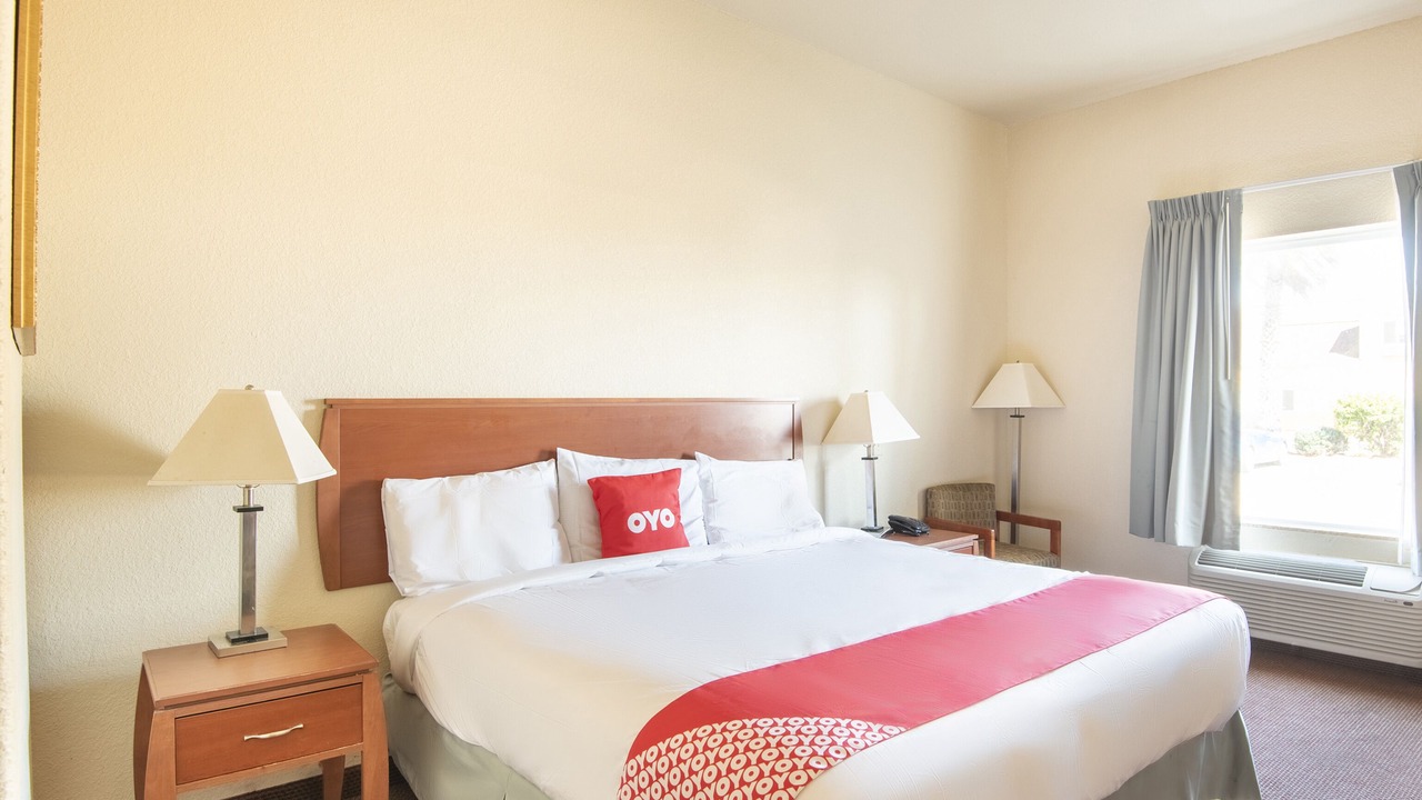Photo of Bedroom in Clute