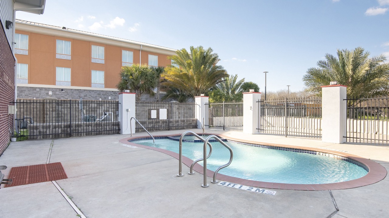 Photo of Outdoor in Clute