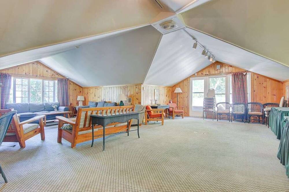 Photo of Bedroom in Sutton