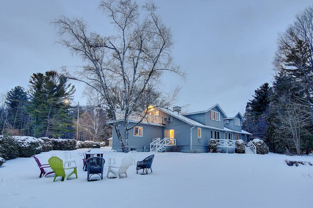 Photo of Outdoor in Sutton