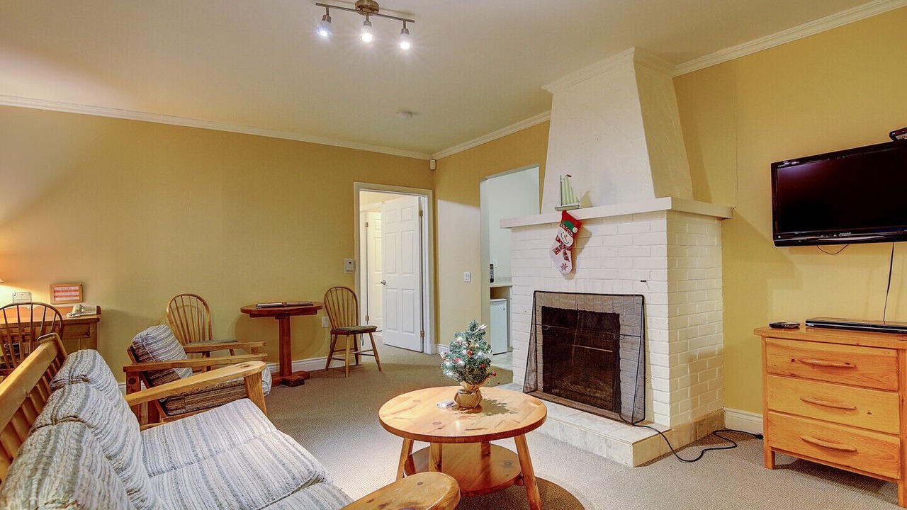 Photo of Livingroom in Sutton