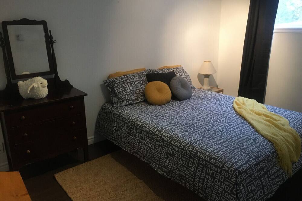 Photo of Bedroom in Morin Heights