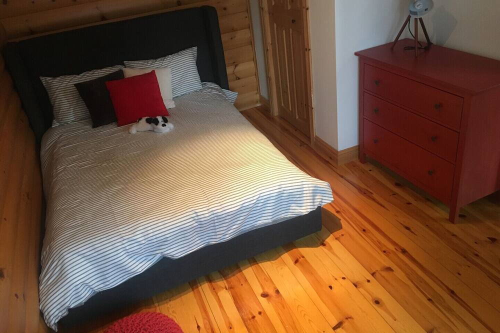 Photo of Bedroom in Morin Heights