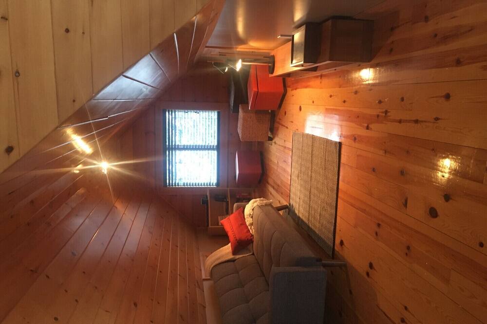 Photo of Livingroom in Morin Heights