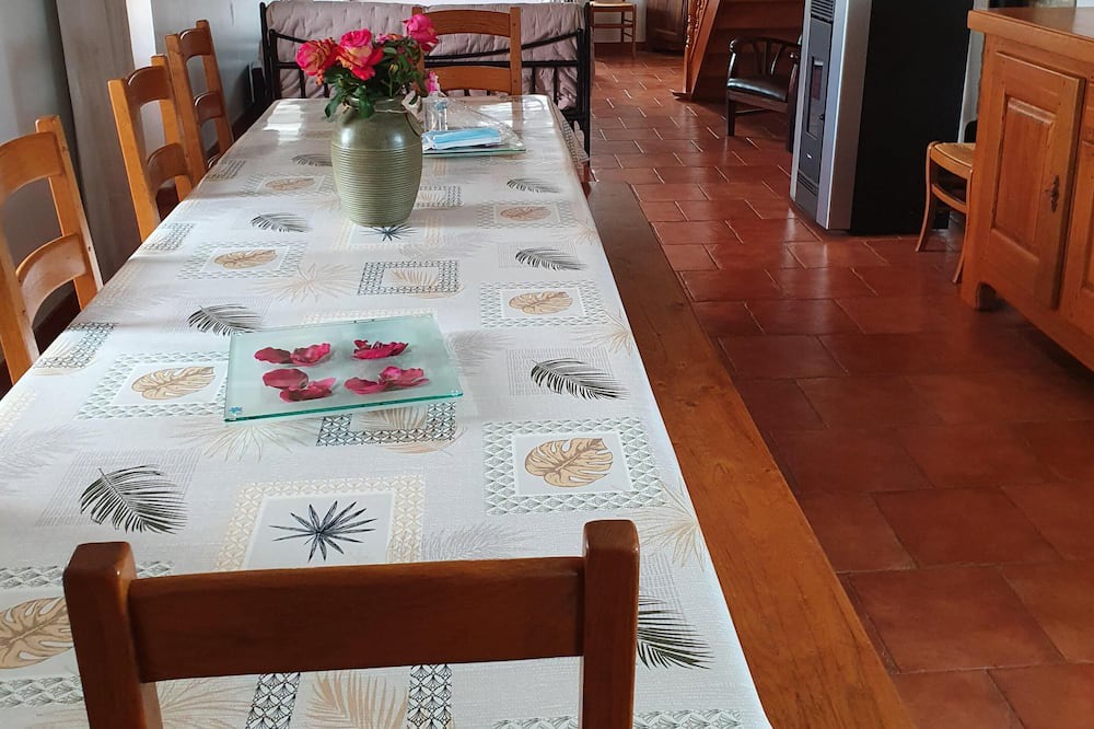 Photo of Others in La Chapelle-aux-Choux