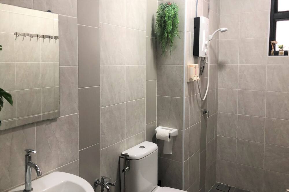 Photo of Bathroom in Bukit Indah
