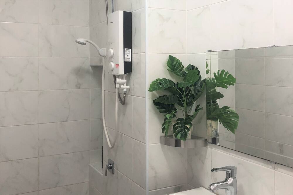 Photo of Bathroom in Bukit Indah