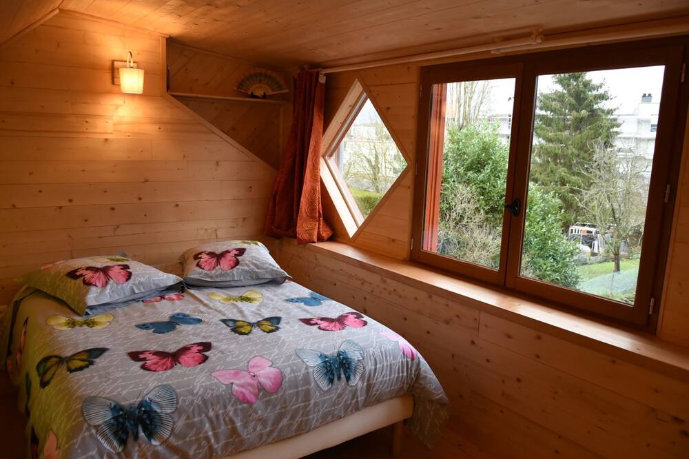Photo of Bedroom in Charleville-Mezieres