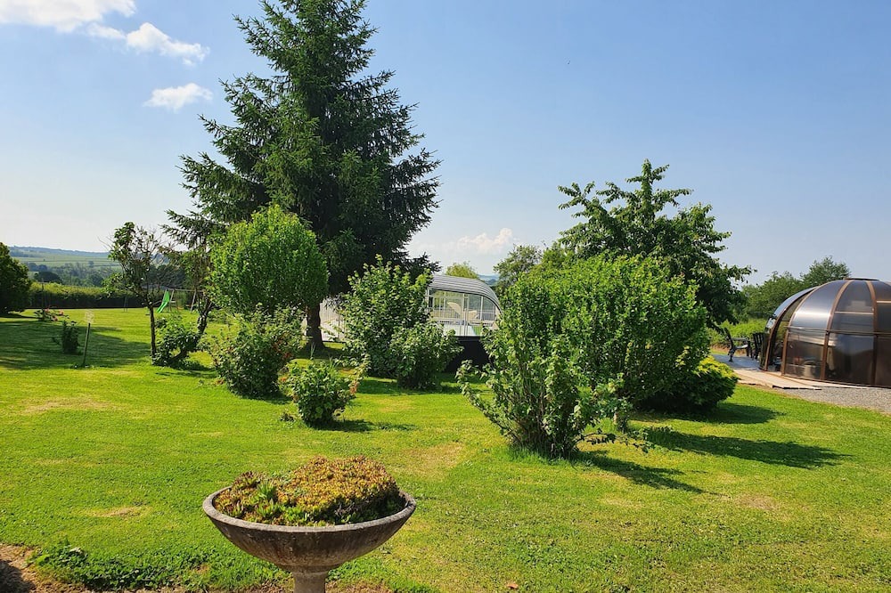 Photo of Outdoor in Savigny-Poil-Fol