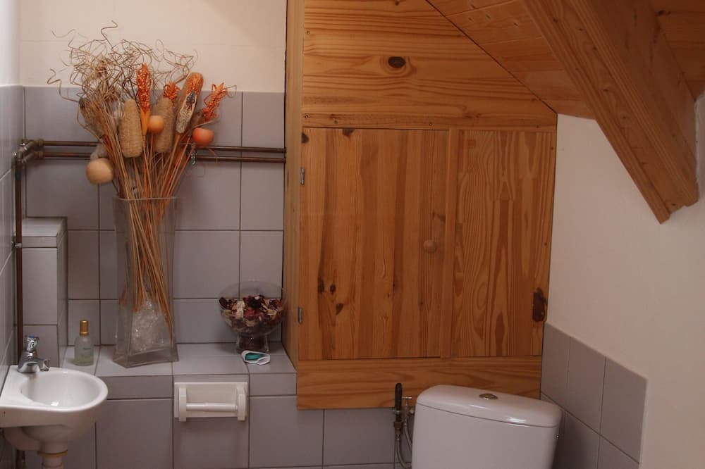 Photo of Kitchen in Savigny-Poil-Fol